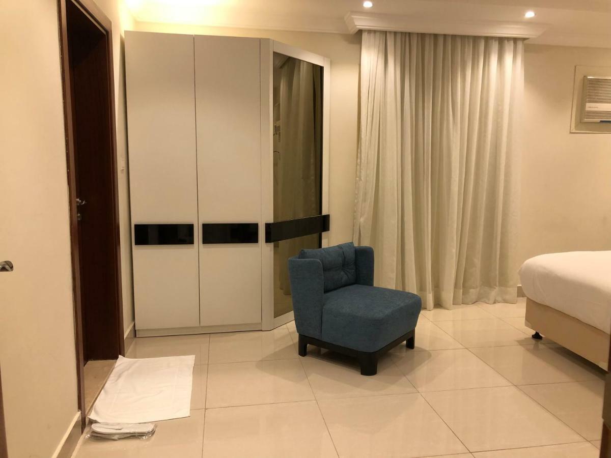 Dar Al Maamon Furnished Apartment Jeddah Exterior photo