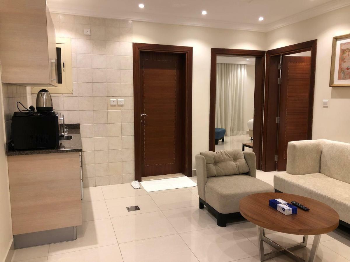 Dar Al Maamon Furnished Apartment Jeddah Exterior photo